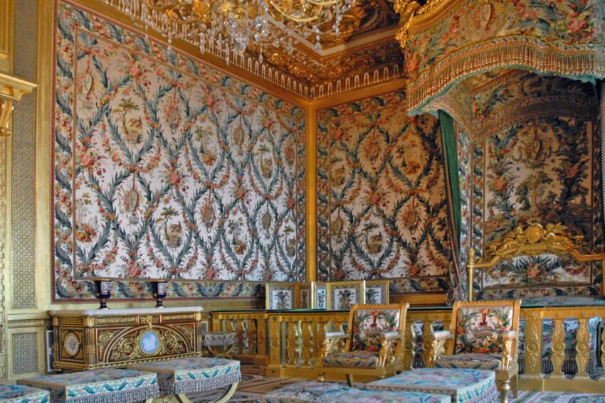 imperatrice-room-fontainebleau-castle imperatrice-room-fontainebleau-castle
